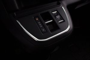 Peugeot e-Expert bild 21