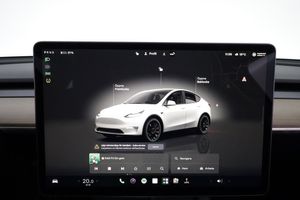 Tesla Model Y bild 16