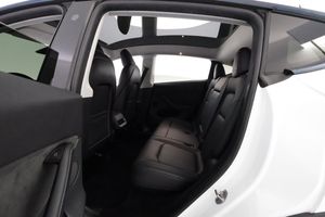 Tesla Model Y bild 12