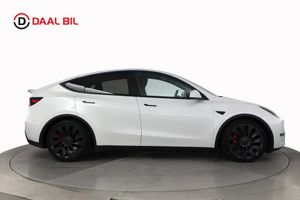 Tesla Model Y bild 5