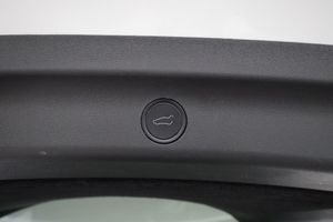 Tesla Model Y bild 25