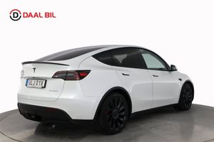 Tesla Model Y bild 6