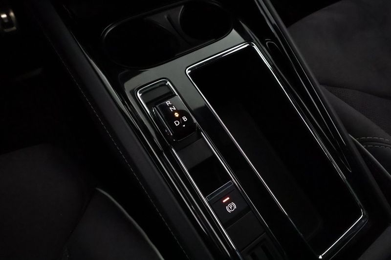 Skoda Enyaq bild 24