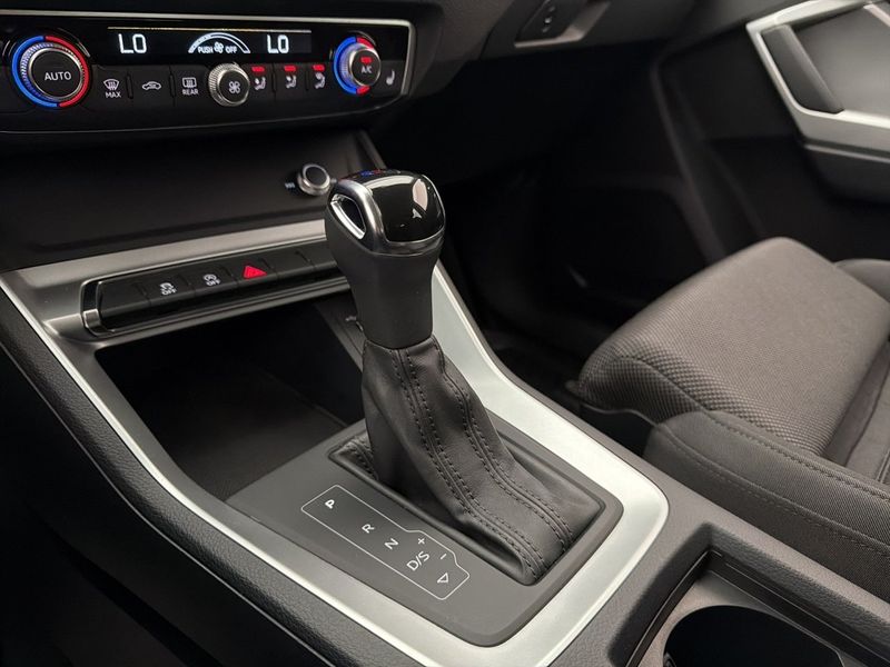 Audi Q3 bild 20