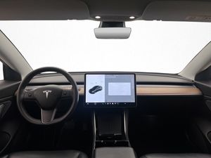 Tesla Model 3 bild 11