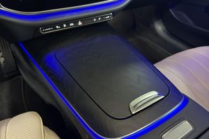 Mercedes E300 bild 15