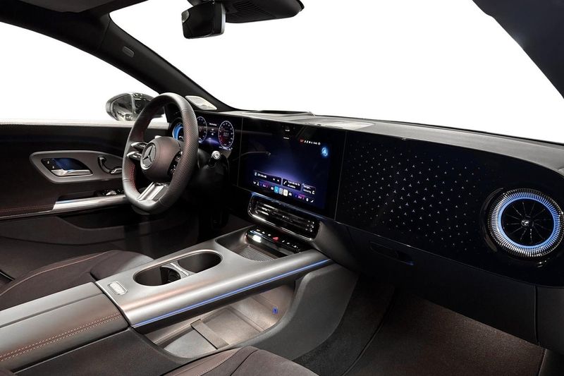 Mercedes CLA350 bild 10
