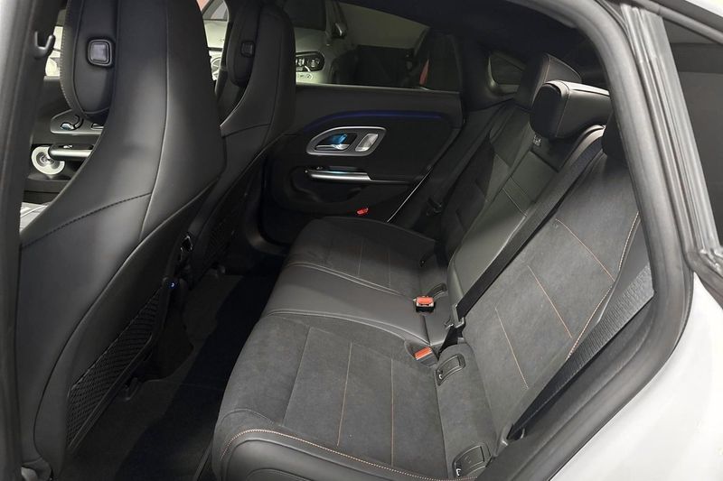 Mercedes CLA350 bild 11