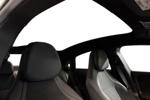 Mercedes CLA350 bild 15