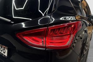 Ford Kuga bild 10