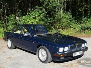 Jaguar XJ12 bild 7