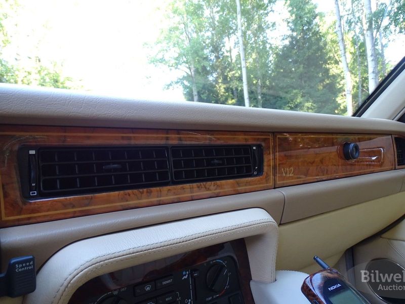 Jaguar XJ12 bild 64