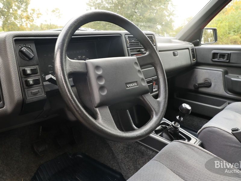 Volvo 360 bild 28