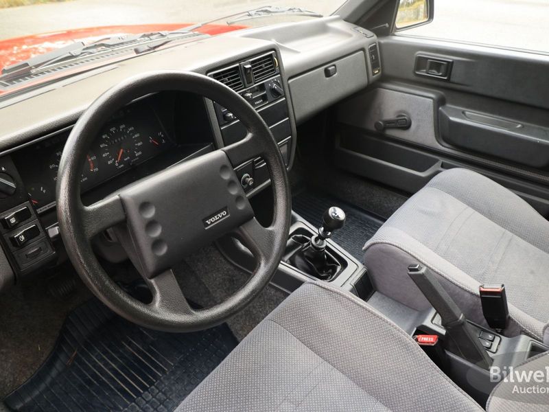 Volvo 360 bild 8