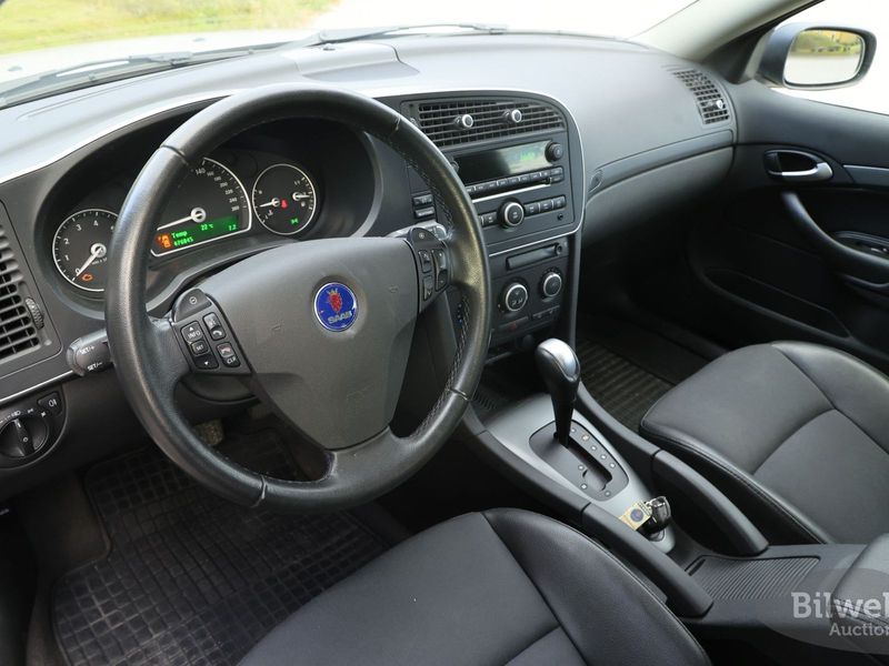 Saab 9-3 bild 8