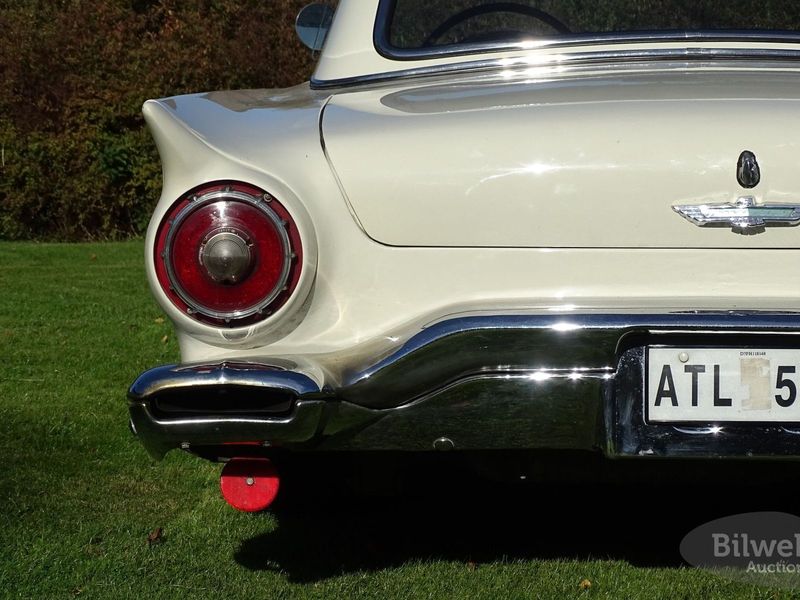 Ford Thunderbird bild 5