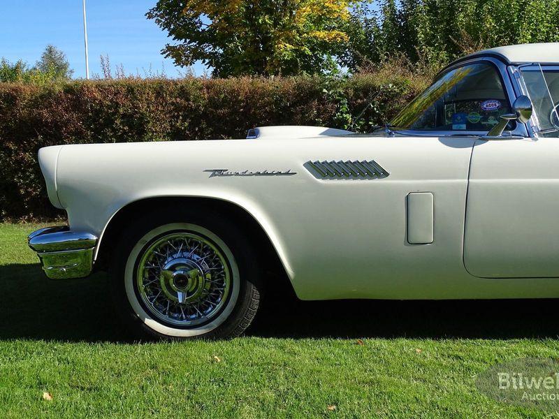 Ford Thunderbird bild 13