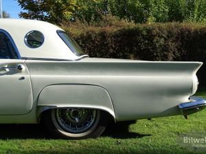 Ford Thunderbird bild 11