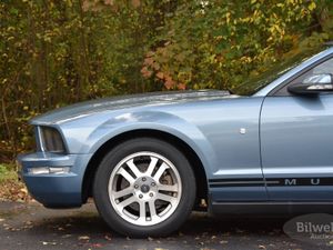 Ford Mustang bild 17