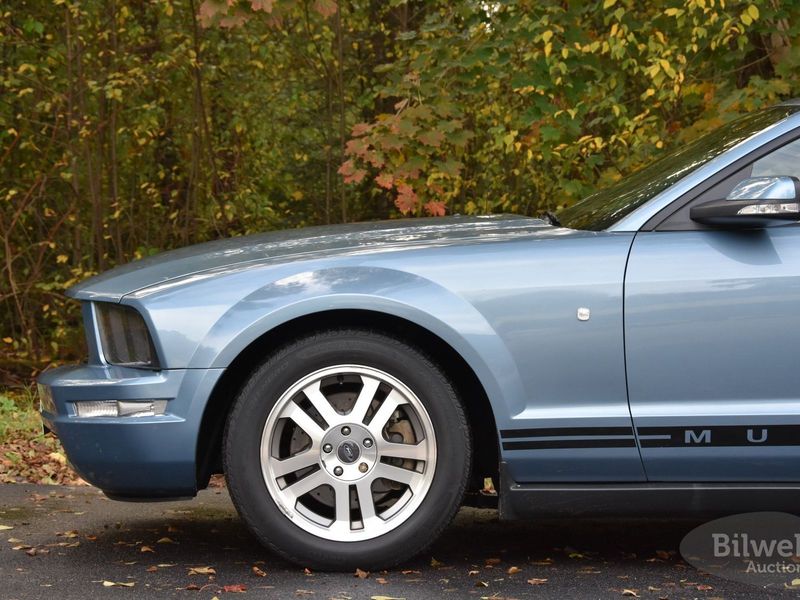 Ford Mustang bild 17