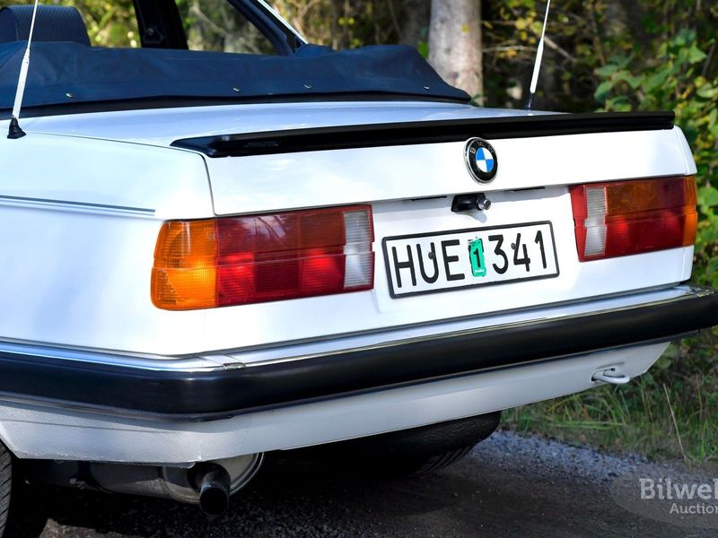 BMW 320 bild 3