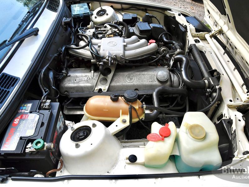 BMW 320 bild 42