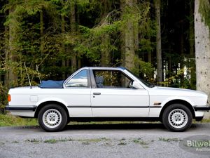 BMW 320 bild 11