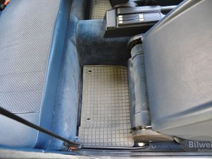 BMW 320 bild 37