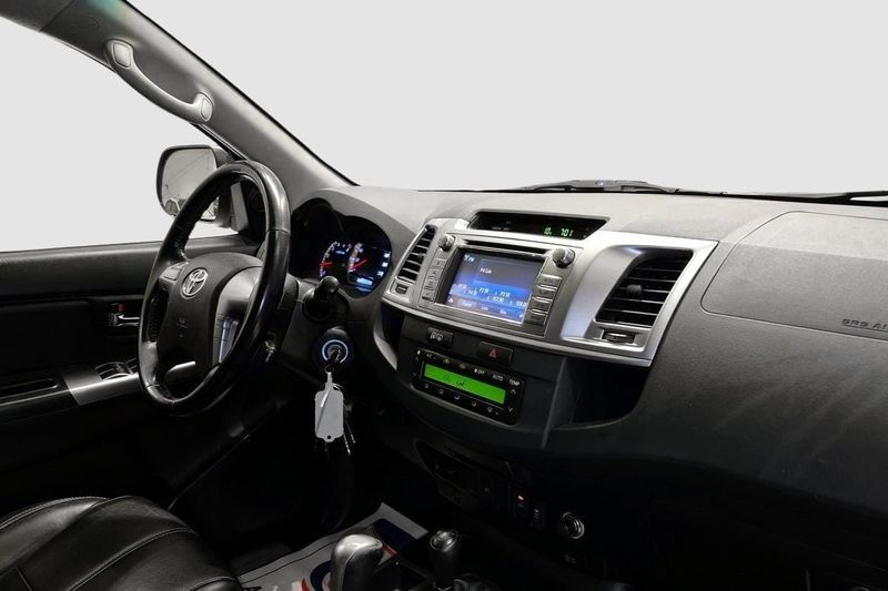 Toyota Hilux bild 6