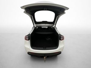 Tesla Model Y bild 29