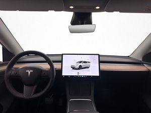 Tesla Model Y bild 25