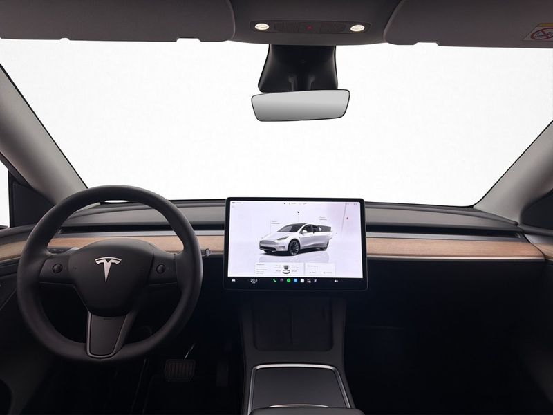 Tesla Model Y bild 25