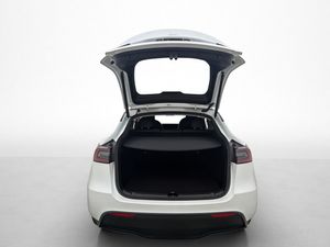 Tesla Model Y bild 29