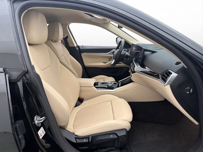 BMW i4 bild 27