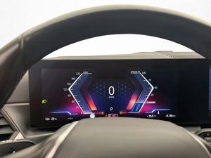 BMW i4 bild 16