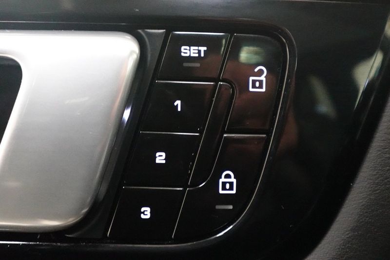 Porsche Cayenne bild 19