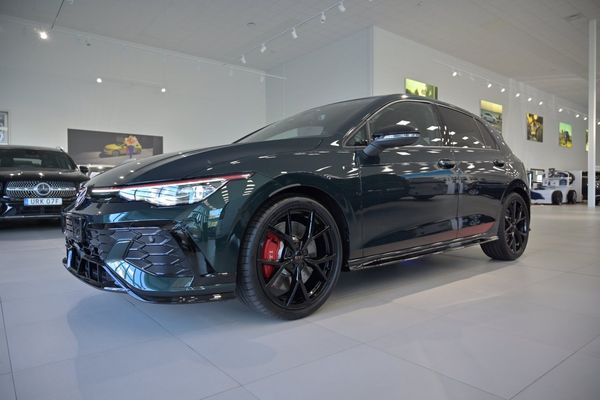 Volkswagen Golf GTI Clubsport **Edition 50 325 hk** - 2027