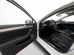 Volkswagen Passat bild 34
