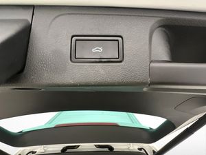 Volkswagen Passat bild 14