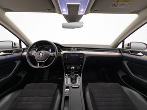 Volkswagen Passat bild 17
