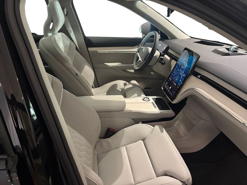 Volvo EX90 bild 4