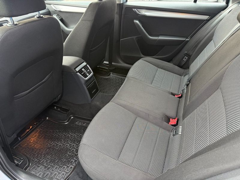 Skoda Octavia bild 13