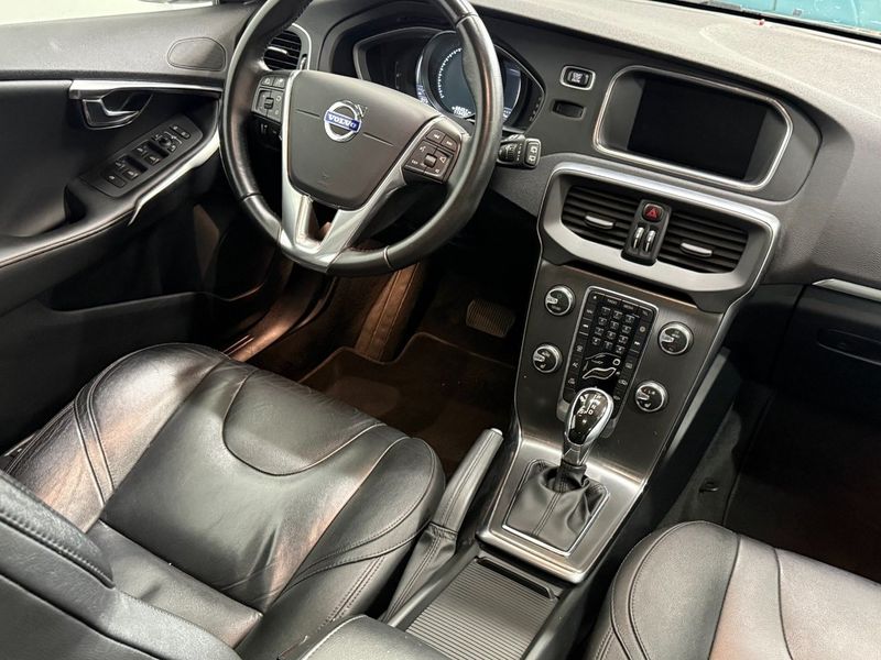 Volvo V40 bild 11