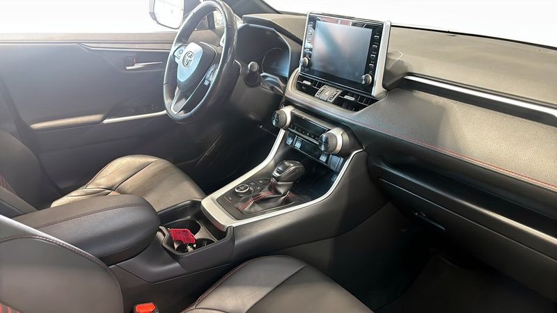 Toyota RAV4 bild 3
