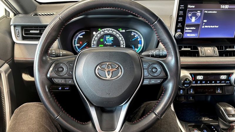 Toyota RAV4 bild 13