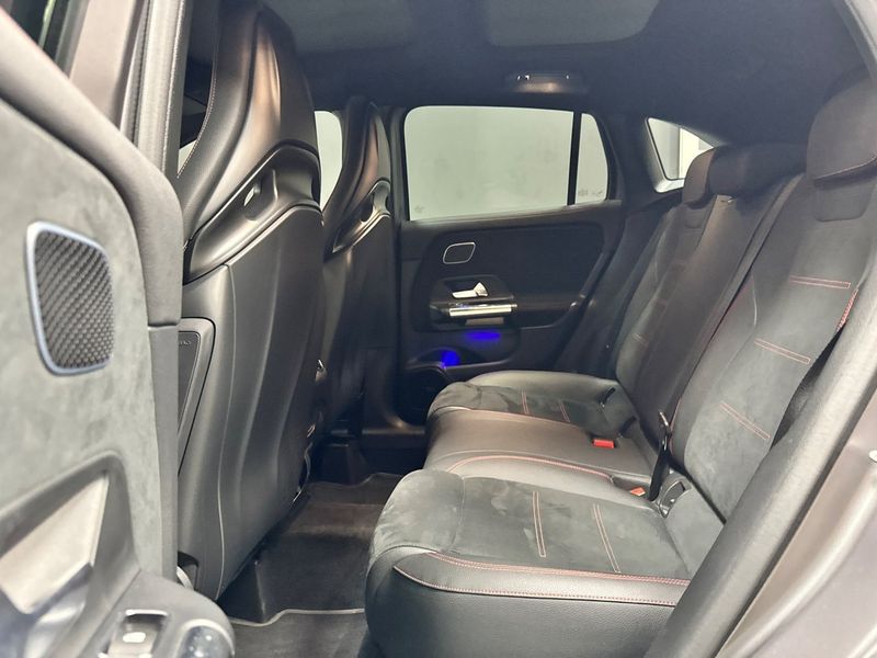 Mercedes GLA250+ bild 9