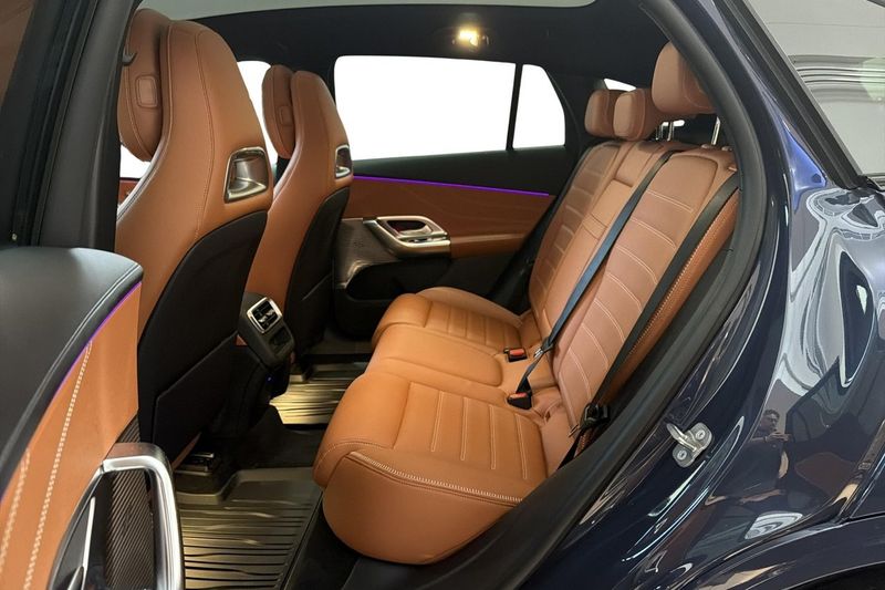Mercedes GLC400 bild 10