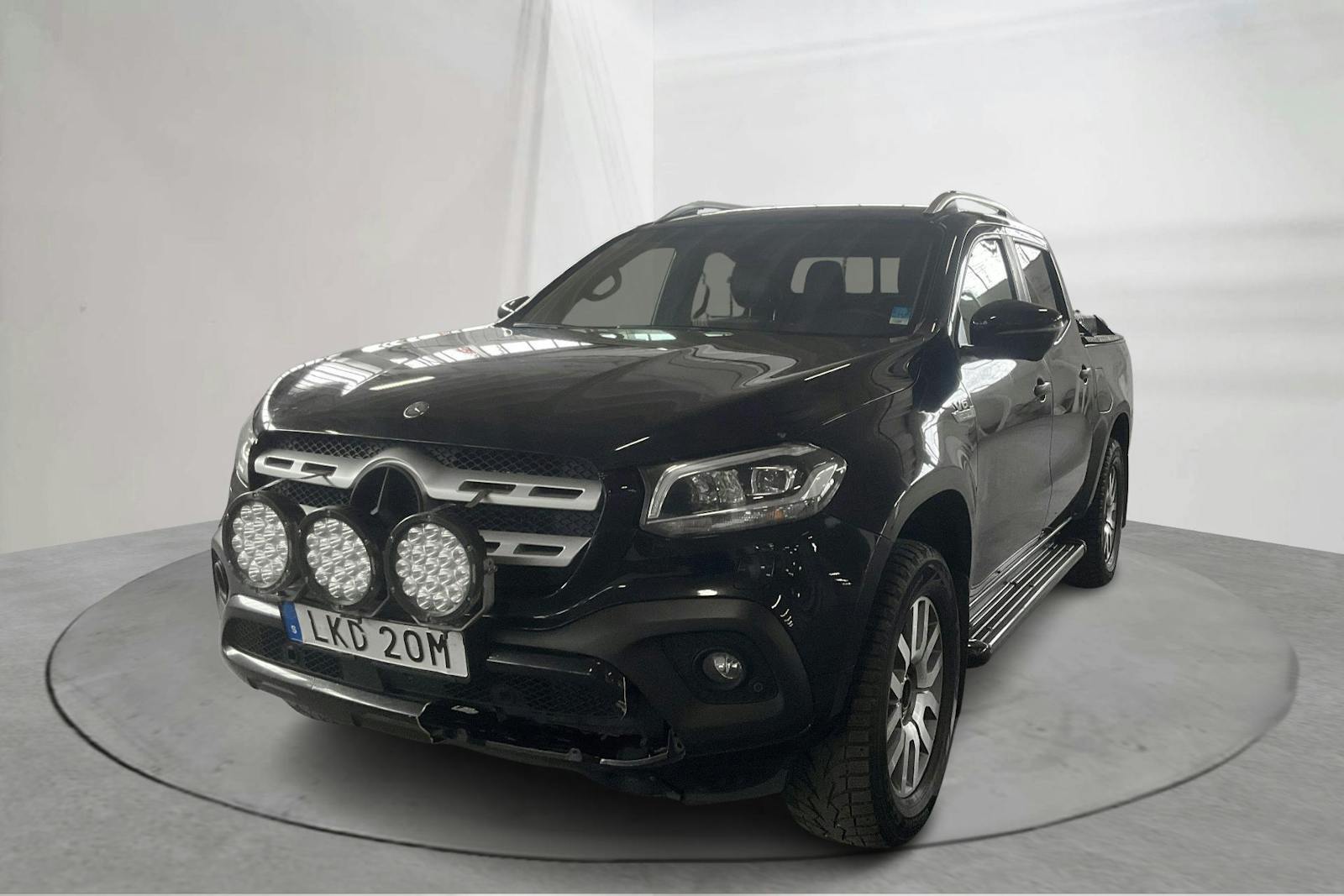 Mercedes X350