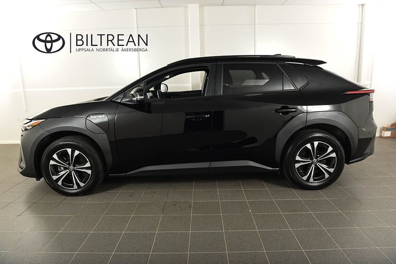 Toyota bZ4X bild 2
