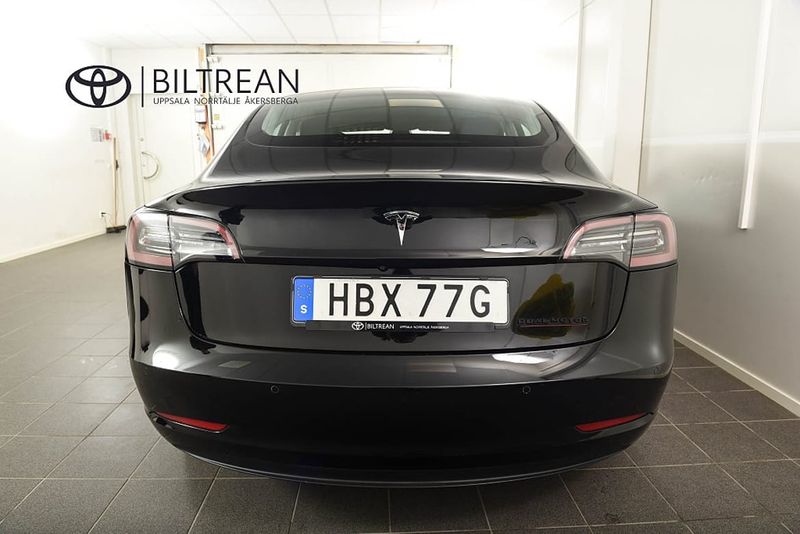 Tesla Model 3 bild 5